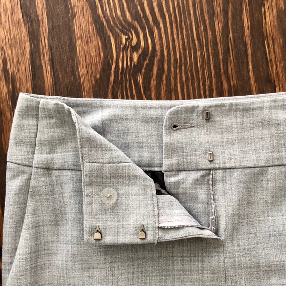 Express Pencil Skirt - Picture 2 of 7